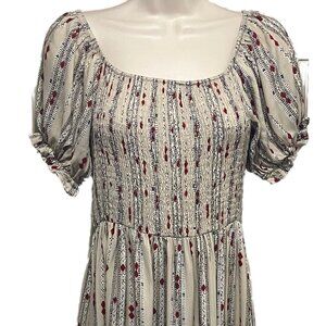 NWT SMX Short Sleeve Maxi Dress Size: Small